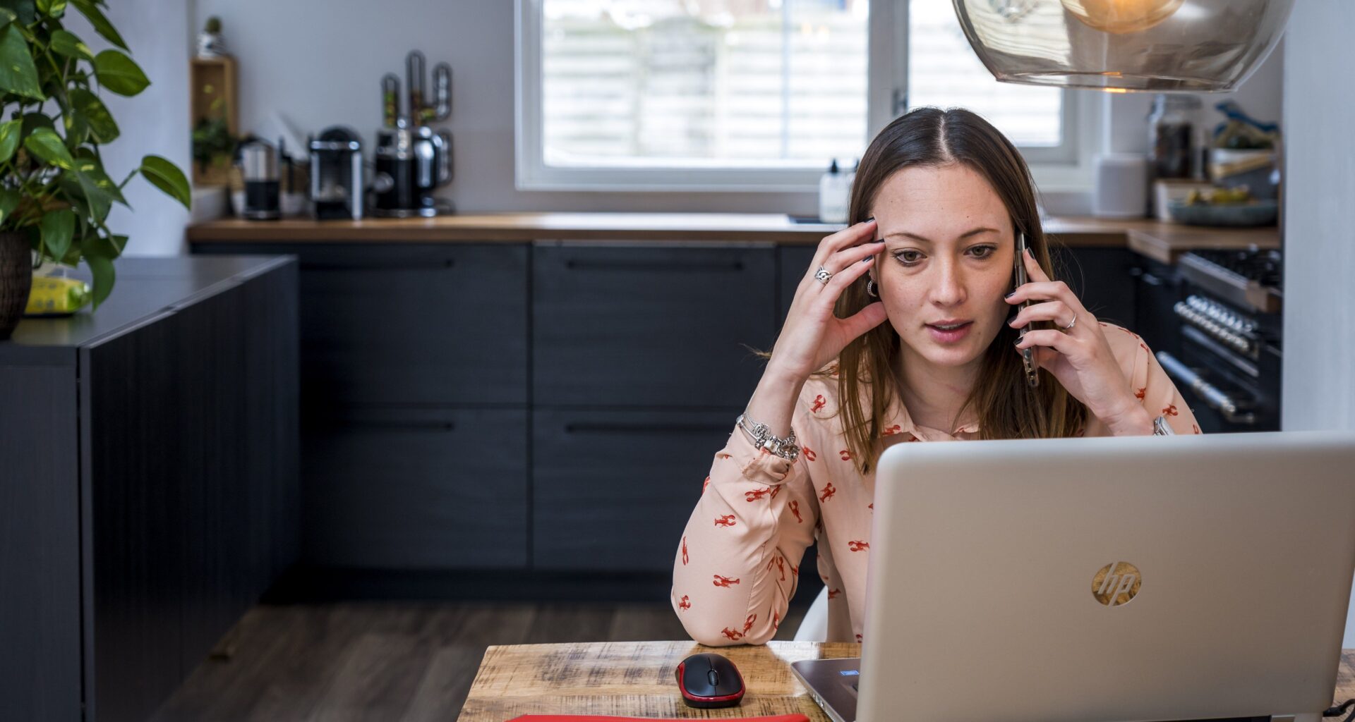 Werkgevers willen meer grip op thuiswerken