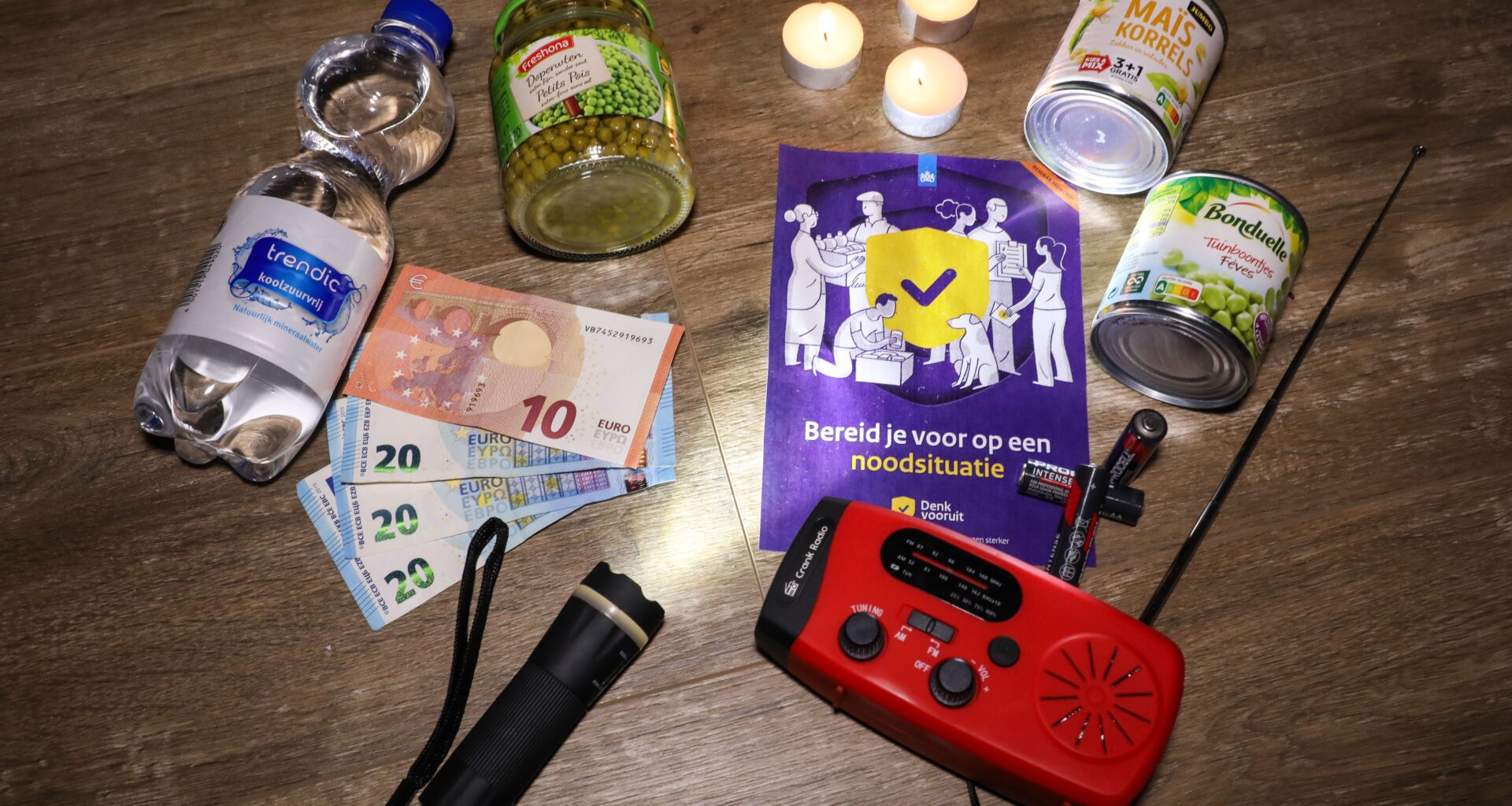 Consumentenbond: 'Koop géén kant-en-klare-noodpakketten'