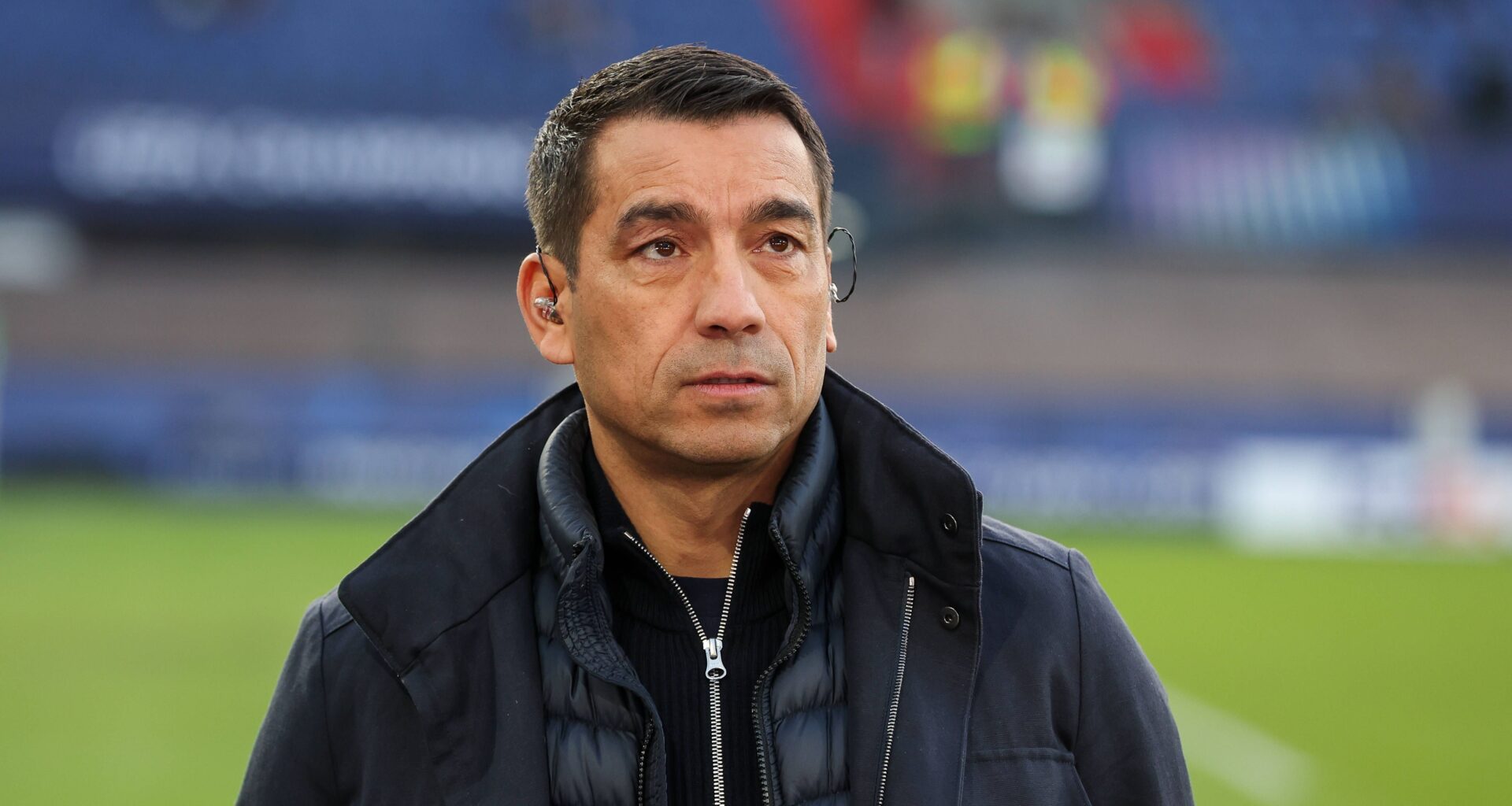 'Van Bronckhorst kan Liverpool verlaten om bondscoach te worden'