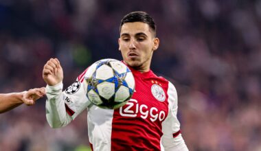 Oscar Gloukh onthult wat hij onder Heitinga het lastigste vond bij Ajax