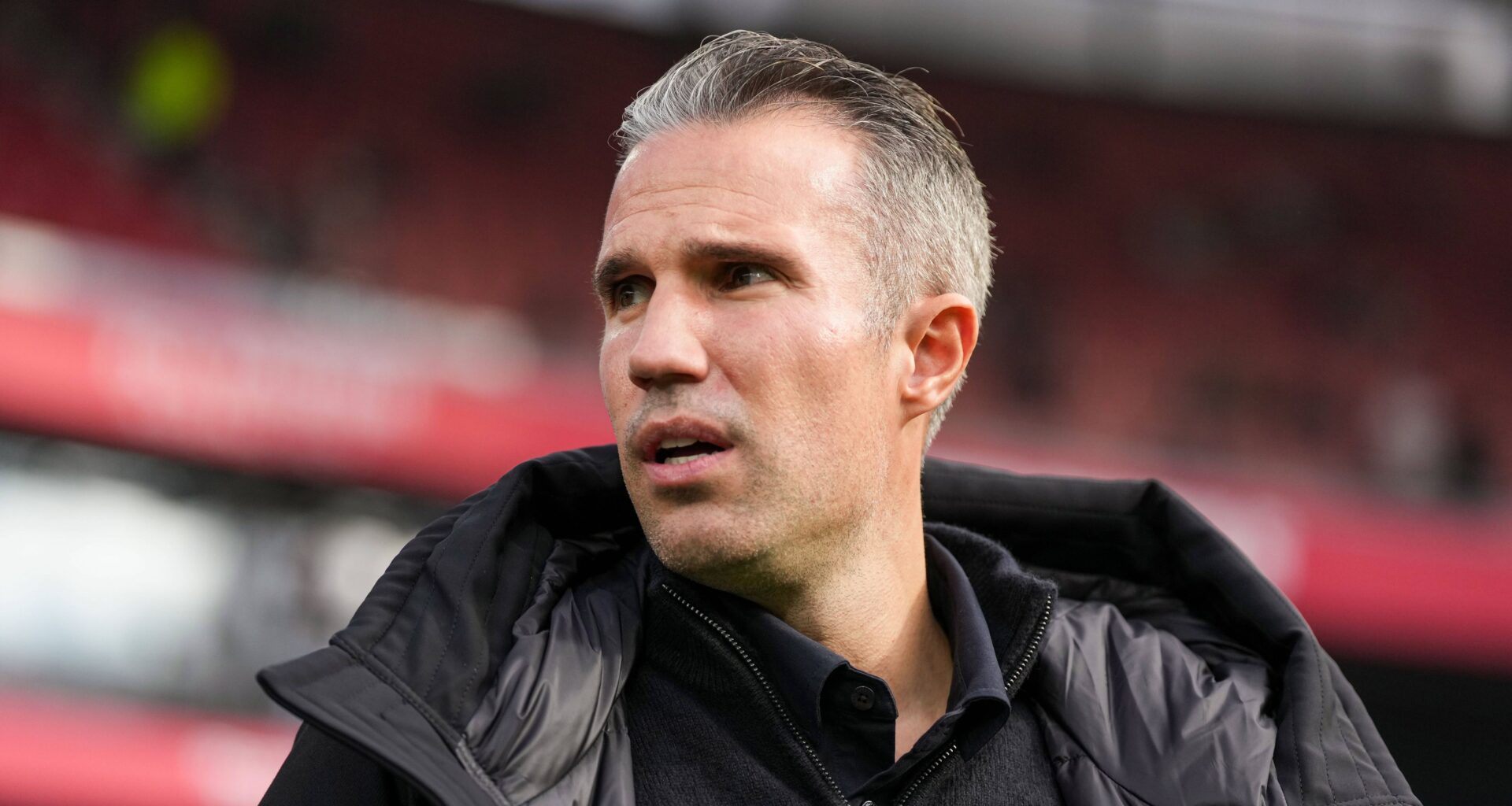 Opstelling Feyenoord: Van Persie wijst vervanger Steijn aan en verrast in aanval