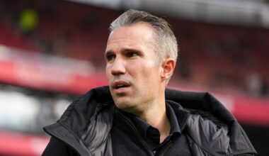 Opstelling Feyenoord: Van Persie wijst vervanger Steijn aan en verrast in aanval