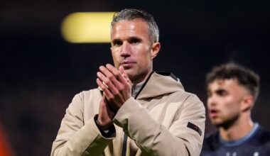 'De spelers van Go Ahead Eagles hebben Van Persie horen schelden en tieren tijdens de rust'