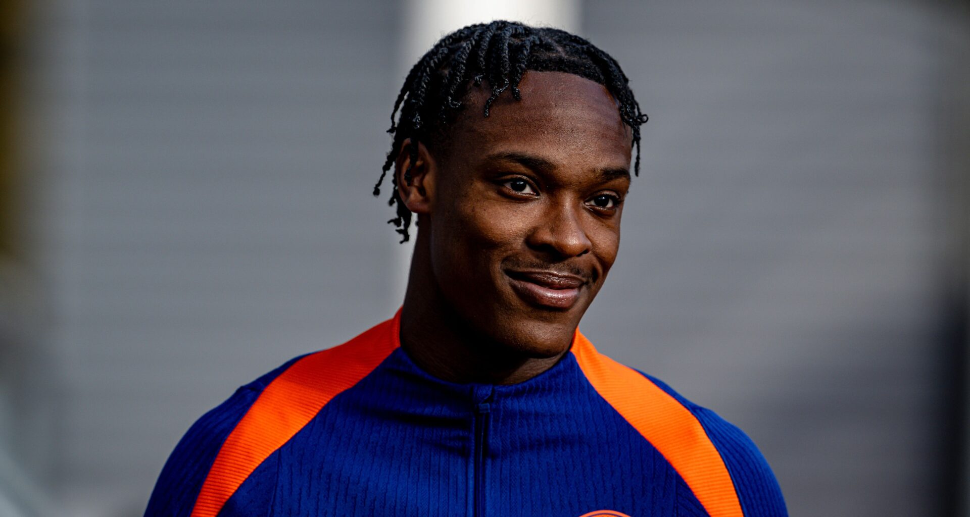 Emmanuel Emegha over Paul Simonis: 'Daar ben ik hem nog steeds dankbaar voor'