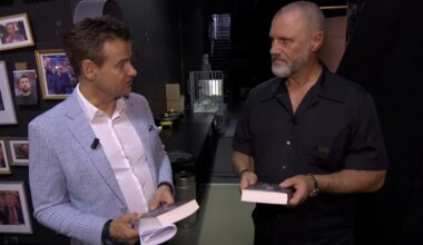 John de Wolf vertelt In de Wandelgangen over zijn boek: 'Het is een ode aan mijn moeder'