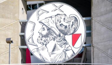 Foto: ‘Enorme schoonmaak bij onbestuurbaar Ajax’