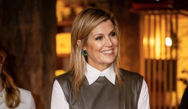 Koningin Máxima komt met slimme stylingtruc voor leren jurk