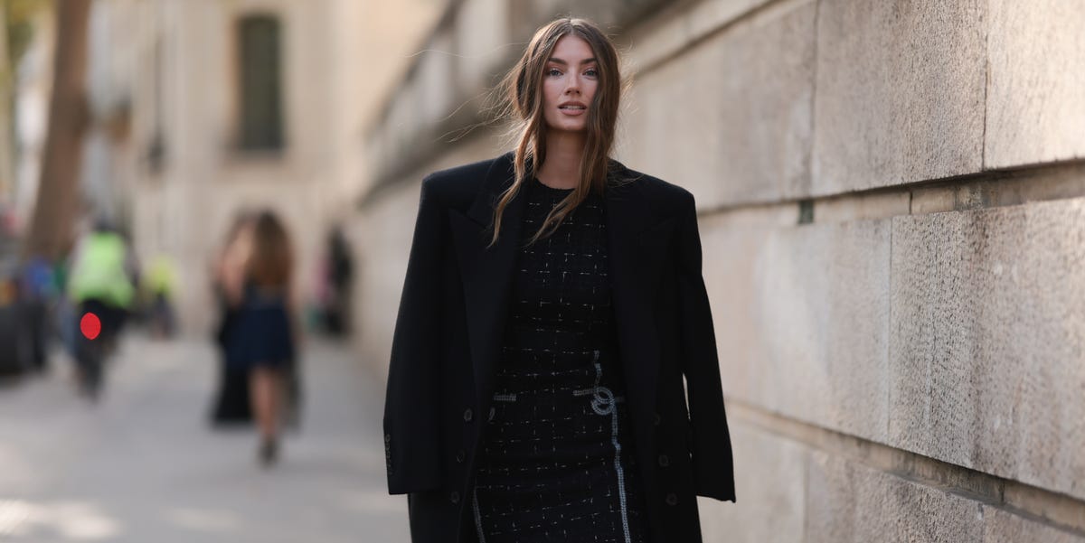 Deze zwarte en warme Hema-jurk scoor je nu met fikse korting