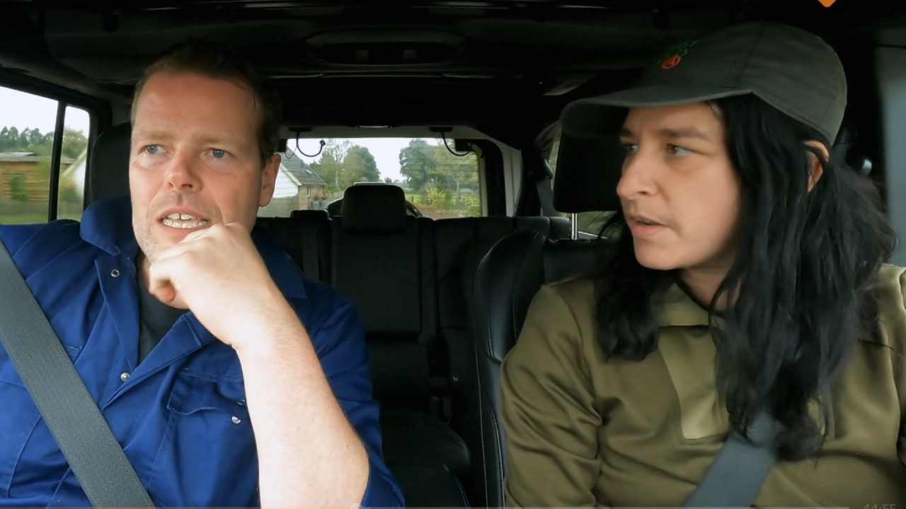 De TV van gisteren: Martijn Koning openhartig over Eva Jinek-rel in Boerderij van Dorst: ‘Nog steeds moeilijk mee’