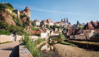 Deze 3 dorpen zijn uitgeroepen tot de mooiste van Frankrijk in 2025