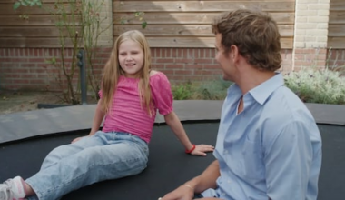 12-jarige Rosan wil niet ouder worden door levensbedreigende leverziekte: 'De jeuk stopt niet'