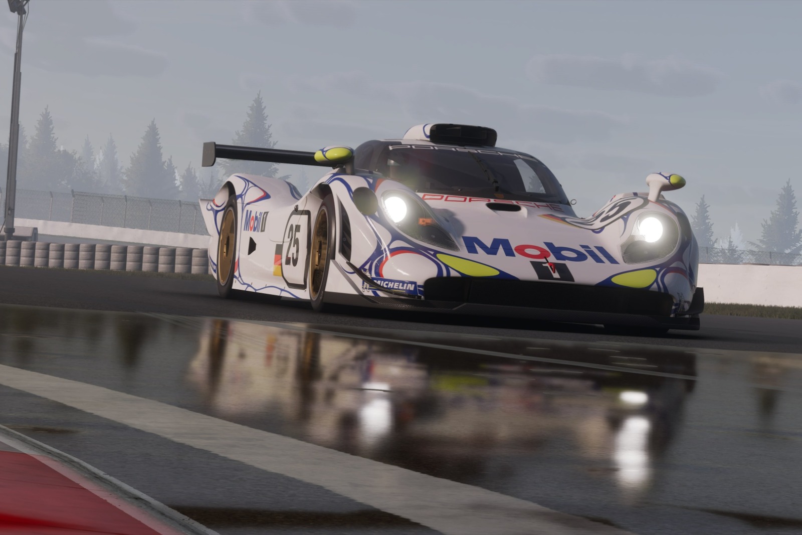 De GT1-bolides uit de late jaren 90 zijn ook van de partij in Project Motor Racing.