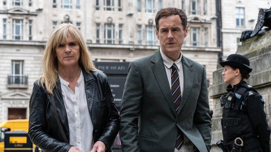 De Britse misdaaddramaserie Protection gaat van start op NPO 3