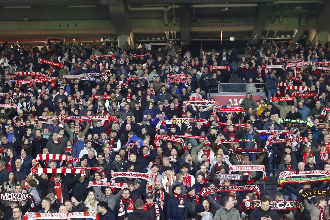 Enorme sfeeractie verwacht in 30ste minuut van Ajax