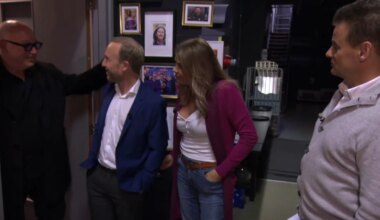 René van der Gijp komt erbij In de Wandelgangen: 'Sta je me in de maling te nemen?!'