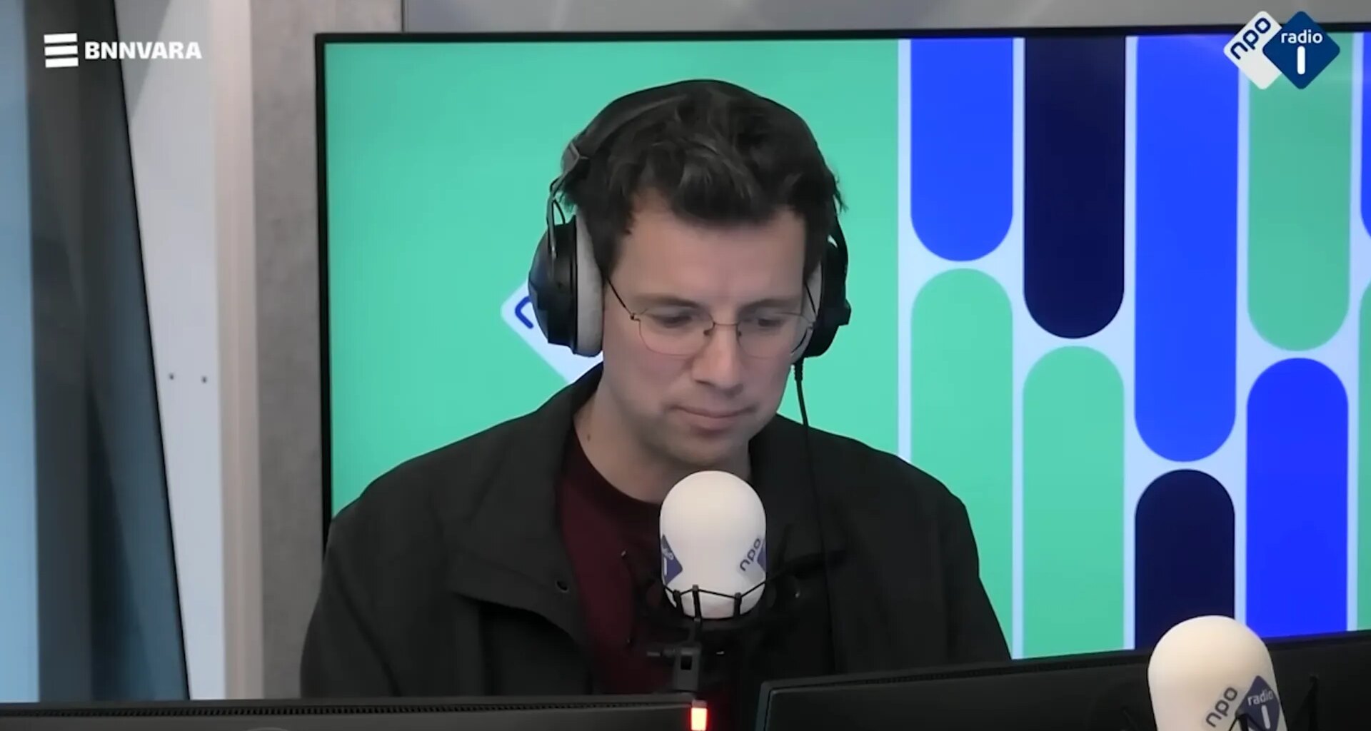 'En zo zit Yesilgöz alsnog met de mannen aan tafel' - bnnvara