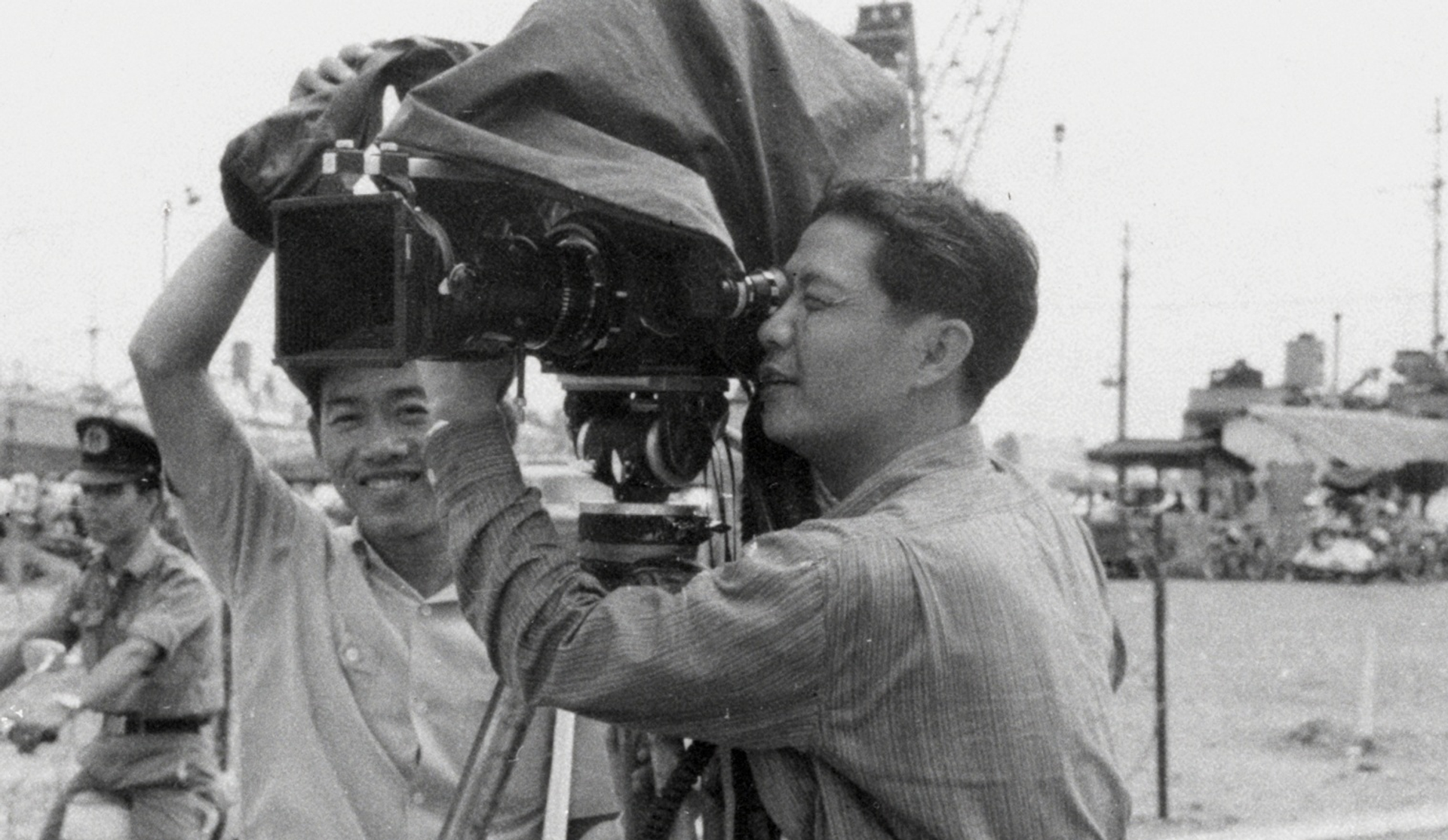 The_Stringer__The_Man_Who_Took_The_Photo_n_00_46_45_08