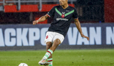 FC Twente-talent (17) maakt indruk in oefenduel: "Interessant" - Twentefans.nl