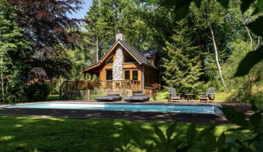 Arjen Lubach zet zijn boerderij in Friesland te koop