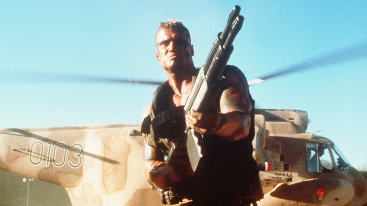 Net als Dolph Lundgren is hij geboren in Zweden, maar hij kan veel beter acteren!