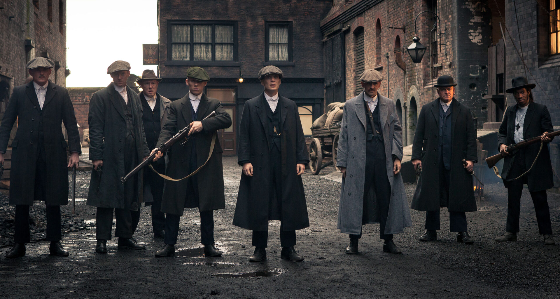 Vergeet 'Peaky Blinders'! Deze misdaadserie gaat iedereen omverblazen!