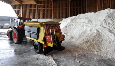 Strooiploegen klaar voor winters weer in Overijssel - RTV Oost