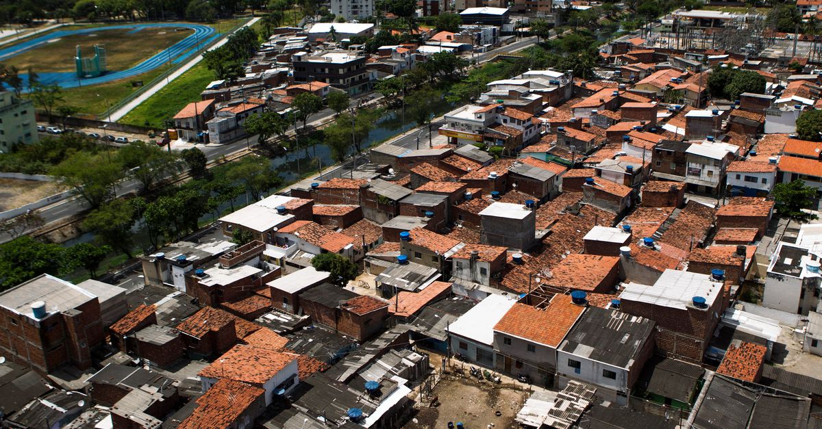 Ultrarijken worden rijker, arme landen blijven arm, maar zo hóéft het niet te gaan, staat in het World Inequality Report