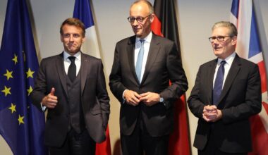 Europese leiders Emmanuel Macron, Friedrich Merz, Keir Starmer tijdens de NAVO-top in Den Haag