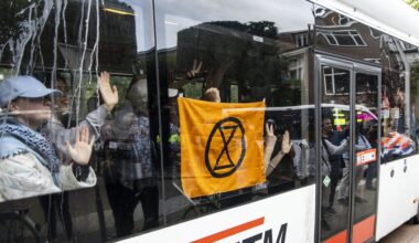 OM vervolgt PVV-Statenlid Ronald van Tiggelen voor aanrijding klimaatdemonstrant
