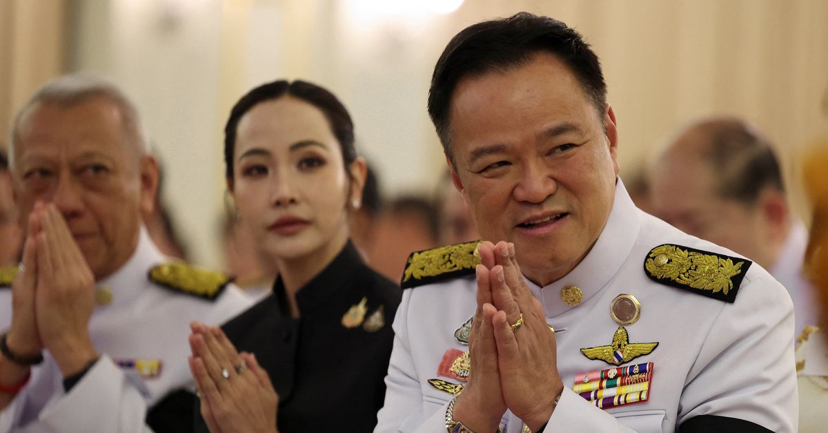 Premier van Thailand ontbindt parlement te midden van escalerend grensconflict met Cambodja