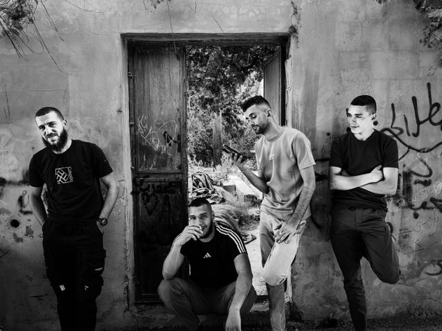 Yassine (l), Ahmad (r). Drie dagen later kwamen ze om bij een drone-aanval van het Israëlische leger. Jenin, Palestijns vluchtelingenkamp, 2024.