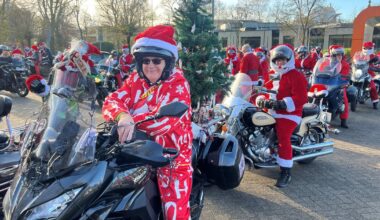 Stroom van motorkerstmannen brengt bezoek aan Utrechtse ziekenhuizen - RTV Utrecht