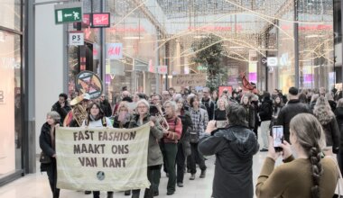 De kater van Black Friday: In Hoog Catharijne stonk het naar Fast Fashion - Joop
