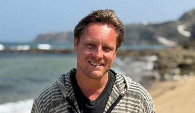 Henno en zijn harem uit Onderweg Naar Liefde maken de tongen los