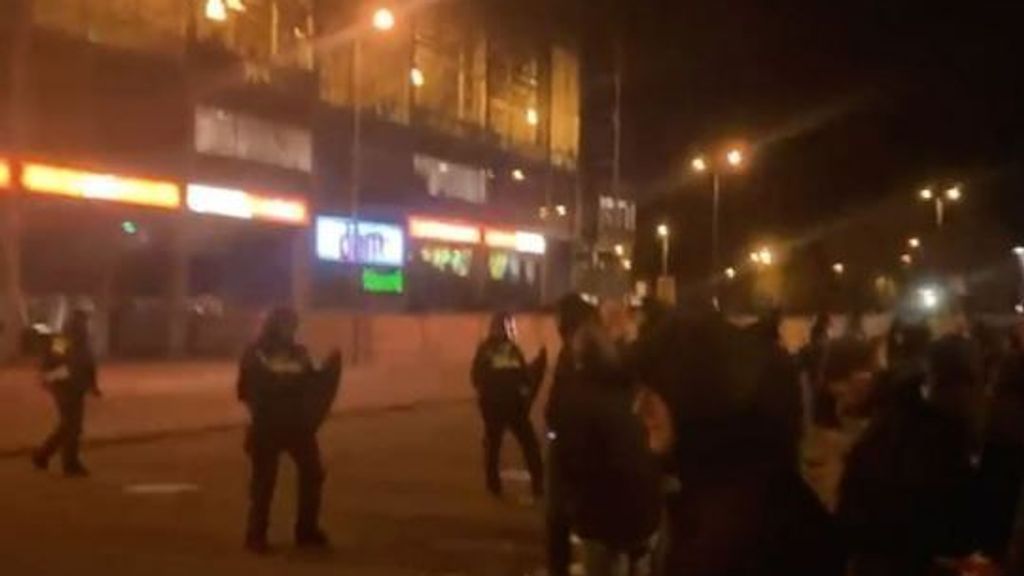 Honderden fans De Graafschap geweerd bij Vitesse na weigeren fouillering