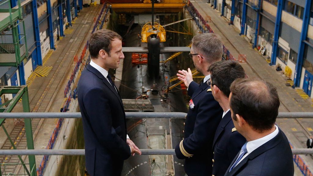 Drones boven Franse basis voor atoomonderzeeërs, luchtafweer ingeschakeld