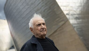 Toparchitect Frank Gehry (Guggenheim-museum Bilbao) op 96-jarige leeftijd overleden