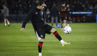 Ueda kopt op aangeven van Borges Feyenoord op 1-0 • Heracles en Telstar vermaken nog niet