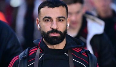 Salah uit woede over Slot en Liverpool na derde reservebeurt: 'Word onder bus gegooid'