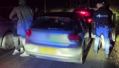 Twee Amsterdammers (15 en 21) aangehouden in Appelscha, jongste werd gezocht voor gewapende overval