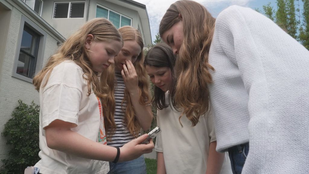 Social media vanaf woensdag verboden voor Australische kinderen