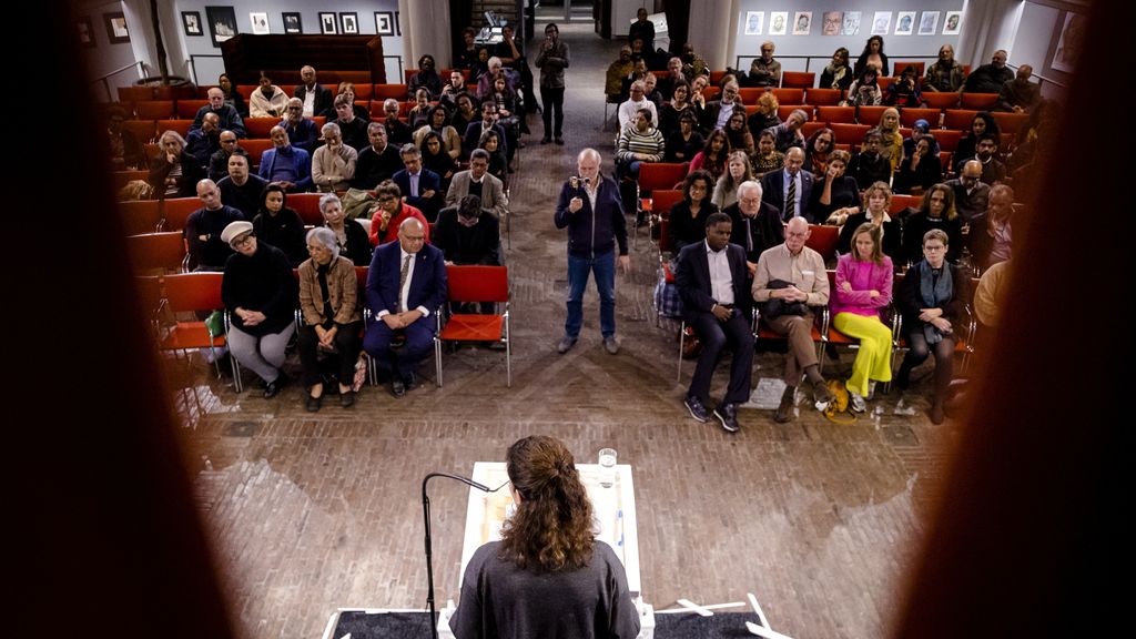 Laatste zaalherdenking Decembermoorden: 'De man is overleden'