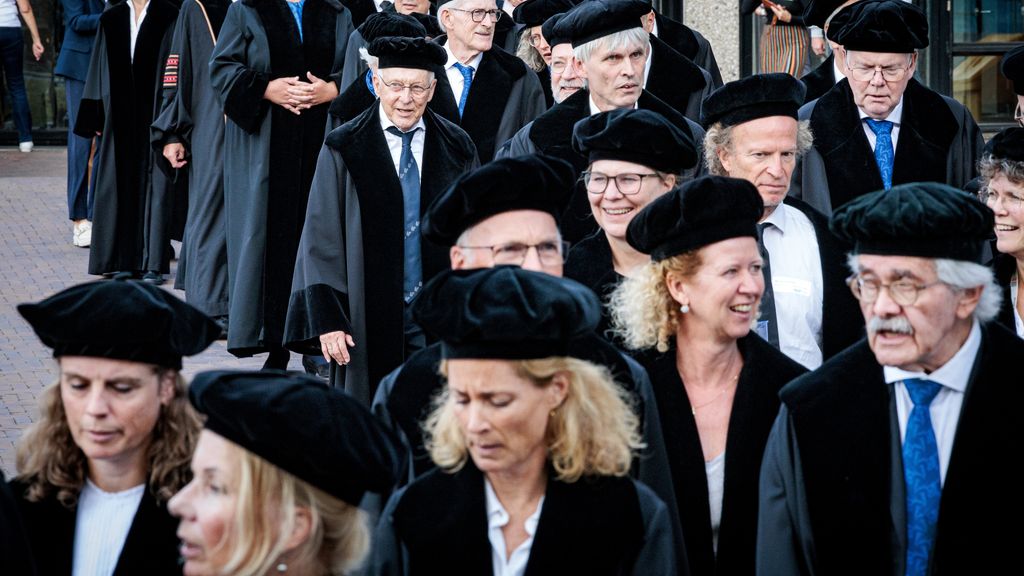 Opnieuw meer vrouwelijke hoogleraren: 'Symbolische grens is gehaald'