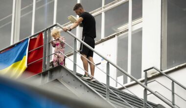 Menswaardige opvang Oekraïners in gevaar, waarschuwen ombudsmannen