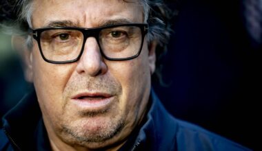 Welingelichte Kringen - Nieuws van overal: minder lezen, meer weten