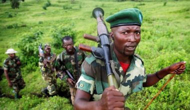 M23-rebellen in Congo trekken belangrijke stad Uvira binnen