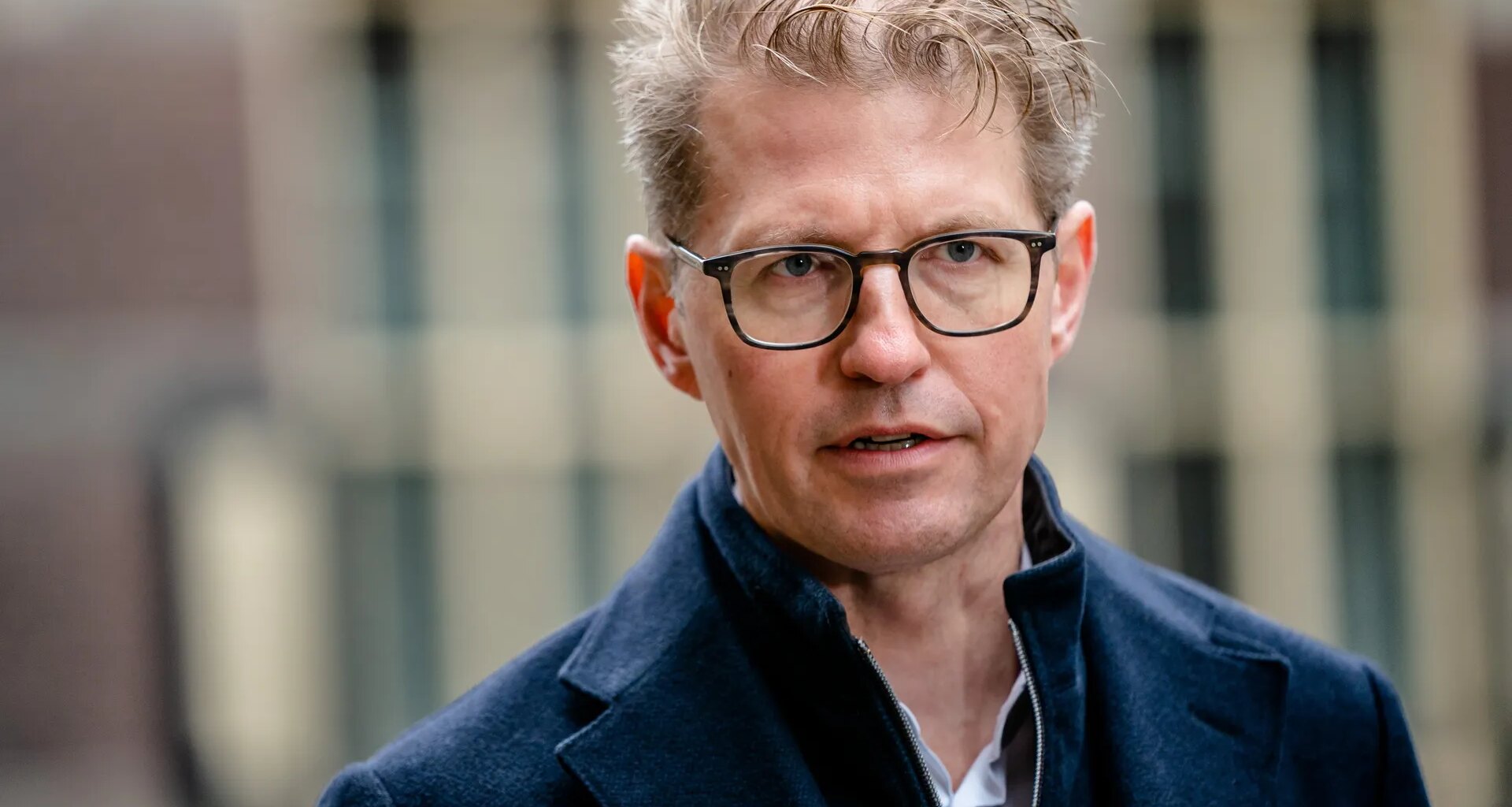 'Explosie' van aantal gokverslaafden na een-tweetje tussen VVD-minister en goklobby - Joop