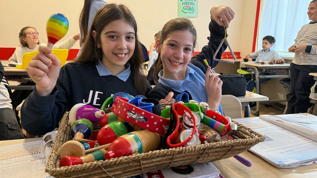 'Meadow danst en zingt heel goed'