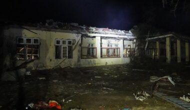 'Ruim 30 doden bij luchtaanval door regeringsleger op ziekenhuis Myanmar'