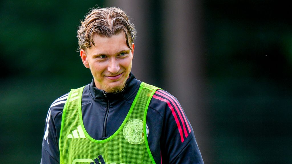 Godts leert van Huntelaar en 'moet niet te veel nadenken', ook in de Klassieker